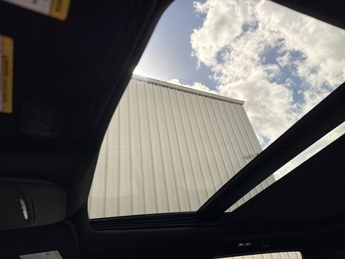 Used 2023 Ford F150 Lariat w/ Equipment Group 502A High image 30