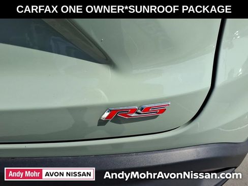 Used 2024 Chevrolet Trax RS w/ Sunroof Package FWD image 11