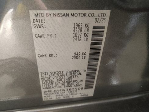 Used 2025 Nissan Altima 2.5 SV FWD image 33
