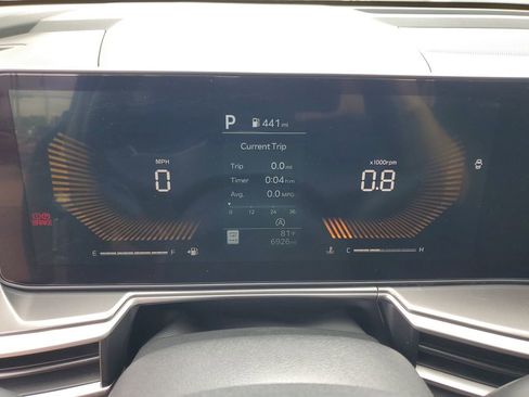 Used 2025 Kia Sorento LX FWD image 13