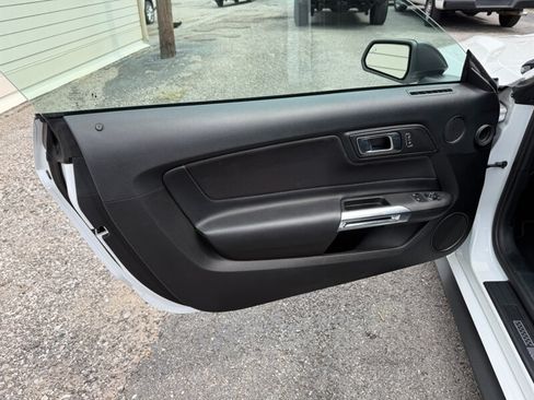 Used 2021 Ford Mustang Mach 1 RWD image 15