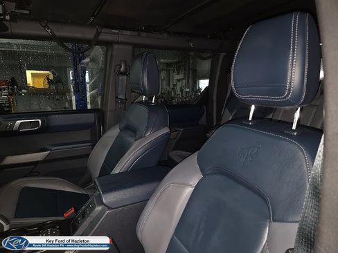 Used 2022 Ford Bronco Outer Banks AWD/4WD image 35