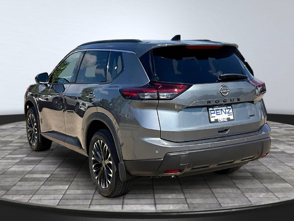 New 2026 Nissan Rogue Dark Armor AWD/4WD image 3