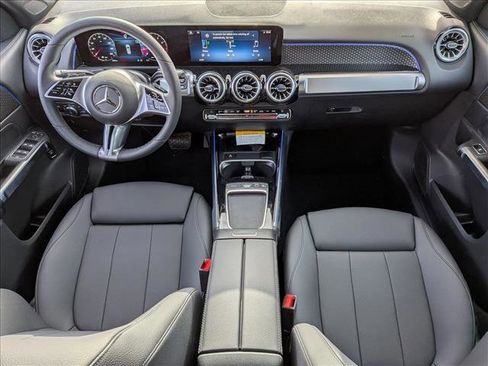 New 2025 Mercedes-Benz GLB 250 image 25