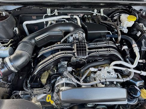 Used 2020 Subaru Outback Touring image 41