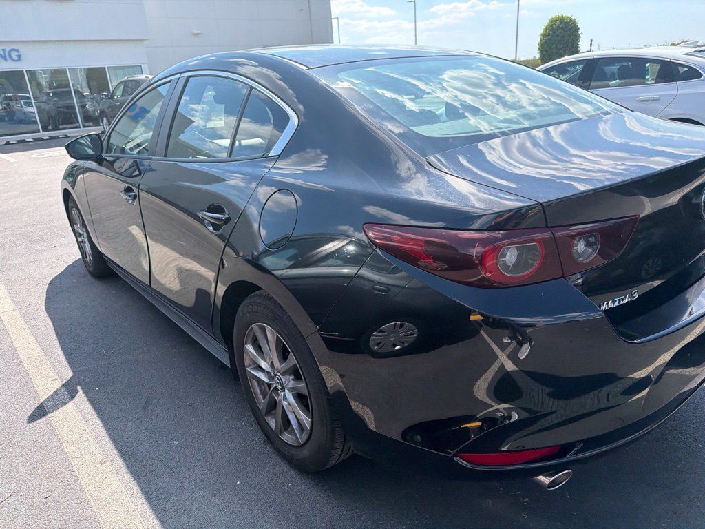 Used 2024 MAZDA MAZDA3 s FWD image 6