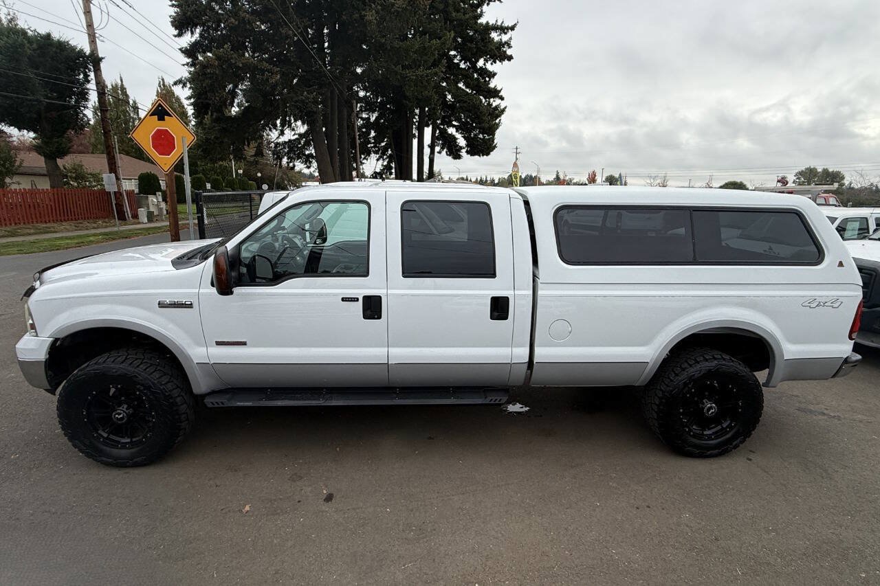 Used 2005 Ford F350 Lariat AWD/4WD image 2