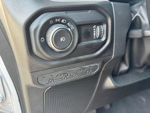 Used 2024 Jeep Wrangler Unlimited Sport AWD/4WD image 34