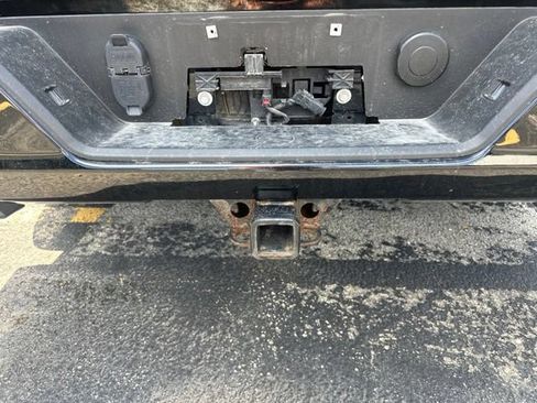 Used 2019 Chevrolet Silverado 1500 RST AWD/4WD image 16