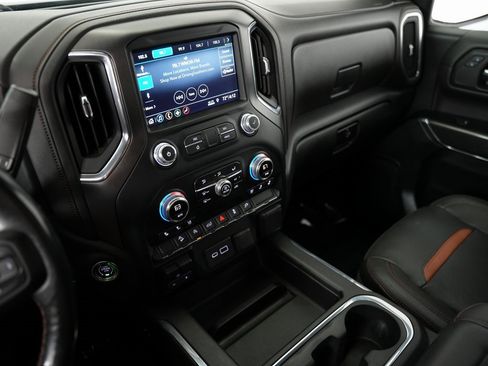 Used 2019 GMC Sierra 1500 AT4 image 18