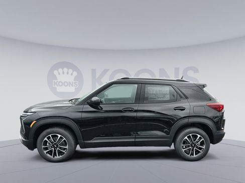 New 2026 Chevrolet TrailBlazer LT image 2
