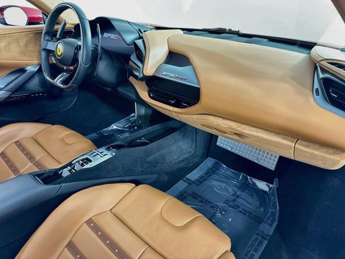 Used 2023 Ferrari SF90 Spider AWD/4WD image 24