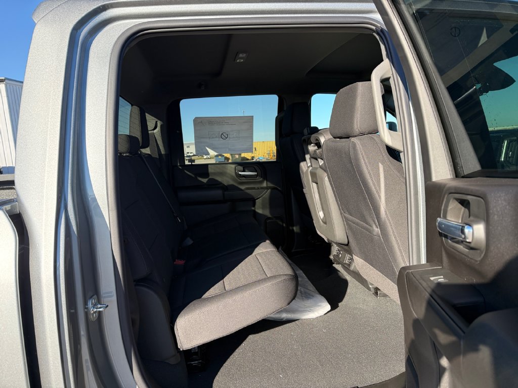 New 2026 Chevrolet Silverado 2500 Custom w/ Custom Value Package AWD/4WD image 39