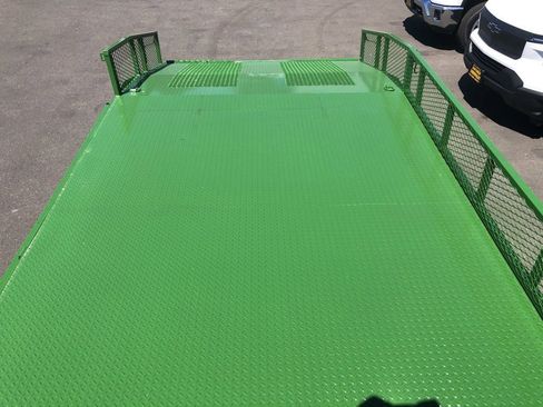 New 2024 Chevrolet Low Cab Forward image 21