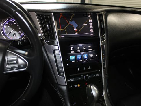 Used 2015 INFINITI Q50 Premium w/ Navigation Package RWD image 17
