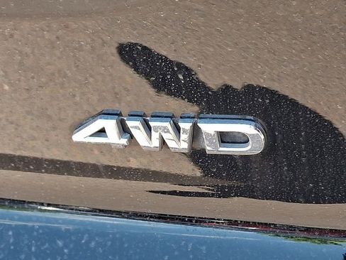 Used 2024 Nissan Pathfinder S AWD/4WD image 30