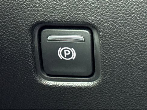 Used 2023 Chevrolet Blazer LT w/ Driver Confidence Package image 27