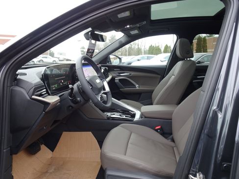 New 2025 Audi Q5 Premium Plus image 4