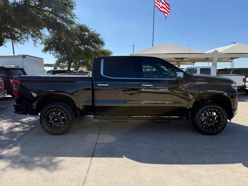 Used 2022 Chevrolet Silverado 1500 LTZ w/ LTZ Premium Texas Edition AWD/4WD image 8