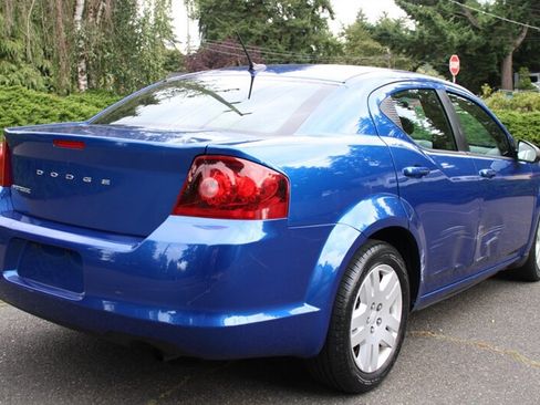 Used 2013 Dodge Avenger SE FWD image 3