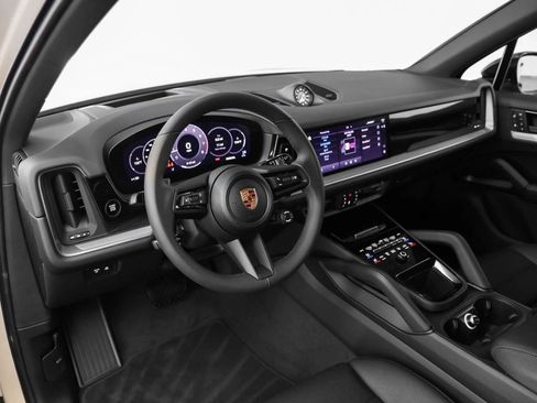New 2025 Porsche Cayenne image 67