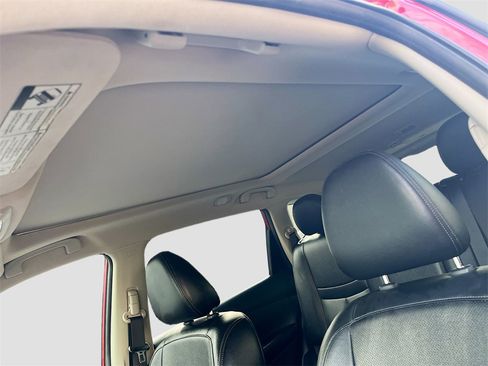 Used 2017 Nissan Rogue SL w/ SL Premium Package image 23