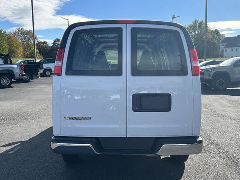 New 2025 Chevrolet Express 2500 w/ Driver Convenience Package RWD image 12