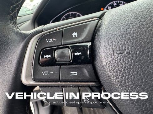 Used 2019 Honda Accord Touring image 16