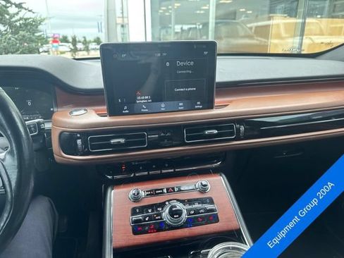 Used 2020 Lincoln Aviator Reserve w/ Elements Package Plus AWD/4WD image 10