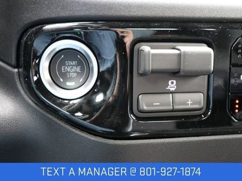 New 2026 GMC Sierra 2500 SLT w/ SLT Premium Package AWD/4WD image 29