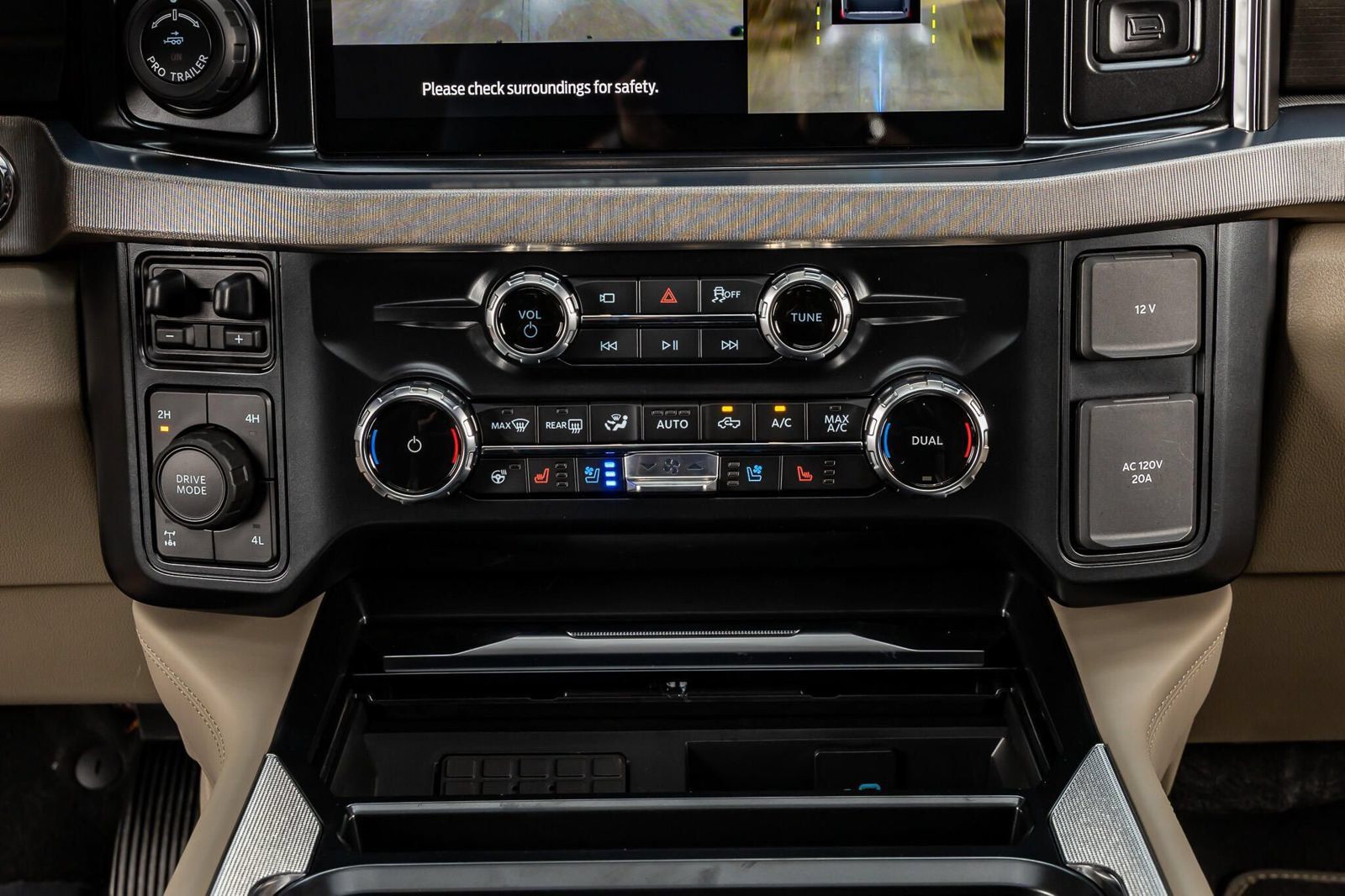 Used 2026 Ford F350 Platinum w/ Platinum Plus Package AWD/4WD image 26