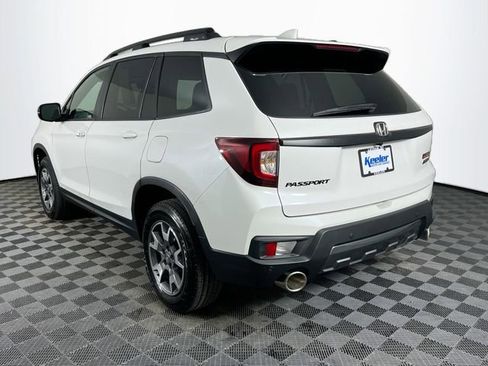 Certified 2023 Honda Passport TrailSport image 4
