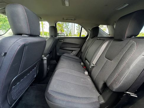 Used 2017 Chevrolet Equinox LT w/ Convenience Package FWD image 7