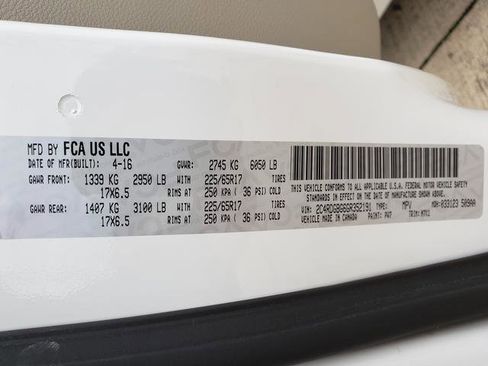 Used 2016 Dodge Grand Caravan SE image 25