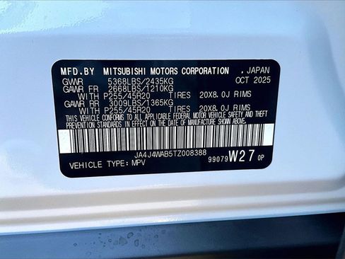 New 2026 Mitsubishi Outlander SEL image 13