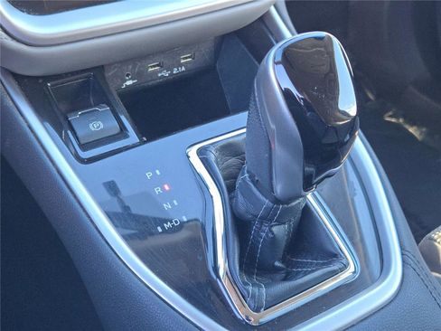 Used 2022 Subaru Outback Premium image 30