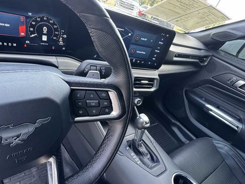 Used 2025 Ford Mustang GT Premium image 16