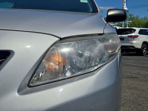 Used 2010 Toyota Corolla FWD image 14