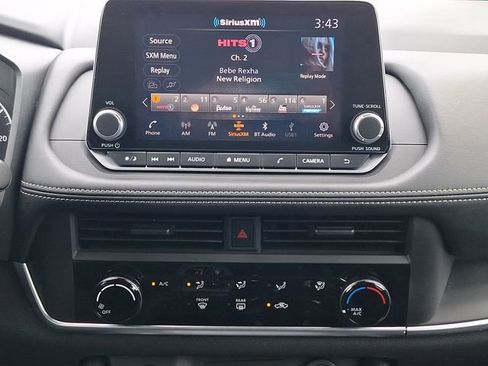 Certified 2025 Nissan Rogue S AWD/4WD image 18