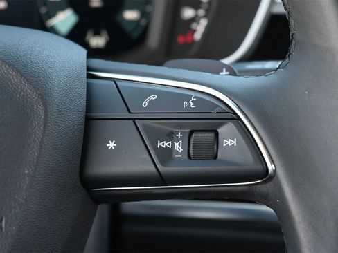 Certified 2025 Audi Q3 2.0T Premium Plus w/ Premium Plus Package image 8