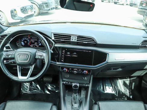 Used 2023 Audi Q3 2.0T Premium Plus w/ Premium Plus Package AWD/4WD image 11