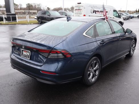 Used 2023 Honda Accord EX image 4