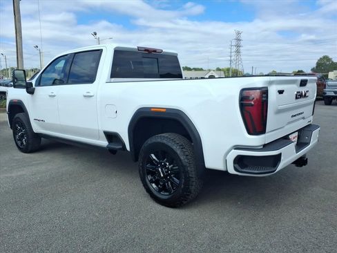 New 2026 GMC Sierra 2500 AT4 w/ AT4 Premium Plus Package image 5