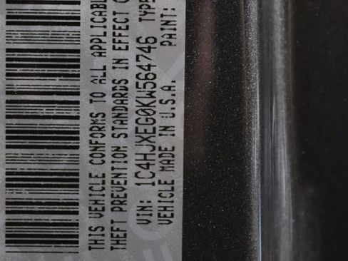 Used 2019 Jeep Wrangler Unlimited Sahara image 39