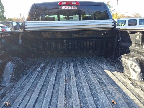 Used 2018 Chevrolet Silverado 1500 LTZ image 18