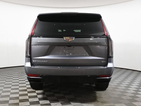 Used 2022 Cadillac Escalade Sport w/ Touring Package AWD/4WD image 6