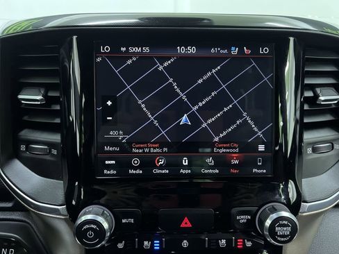 Used 2019 RAM 1500 Laramie w/ Sport Appearance Package AWD/4WD image 23