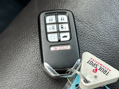 Used 2018 Honda Odyssey EX-L image 30