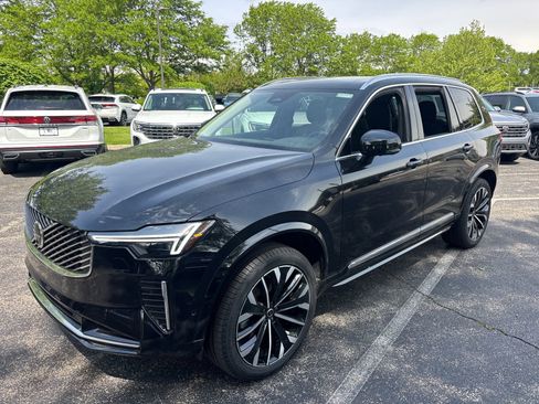 Used 2026 Volvo XC90 B6 Plus w/ Protection Package Premier AWD/4WD image 1