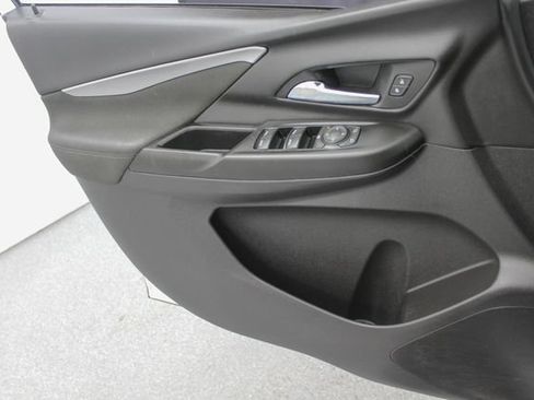 Used 2023 Chevrolet Bolt LT w/ Driver Confidence Package FWD image 16